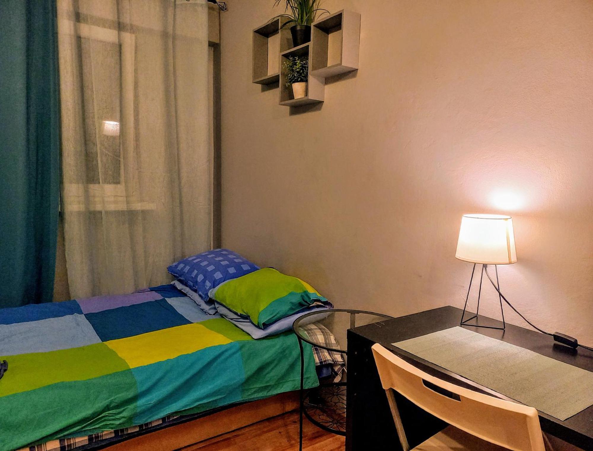 Kawalerka Stare Bielany Apartment *
